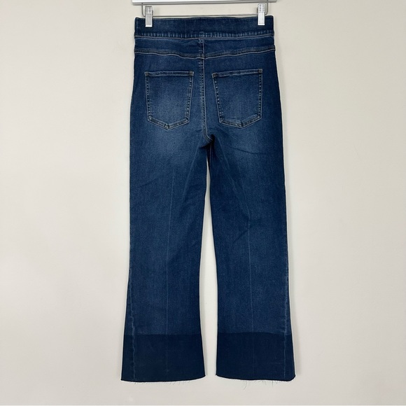 SPANX Cropped Flare Denim Stretch Jeans in Medium Wash - Picture 10 of 15
